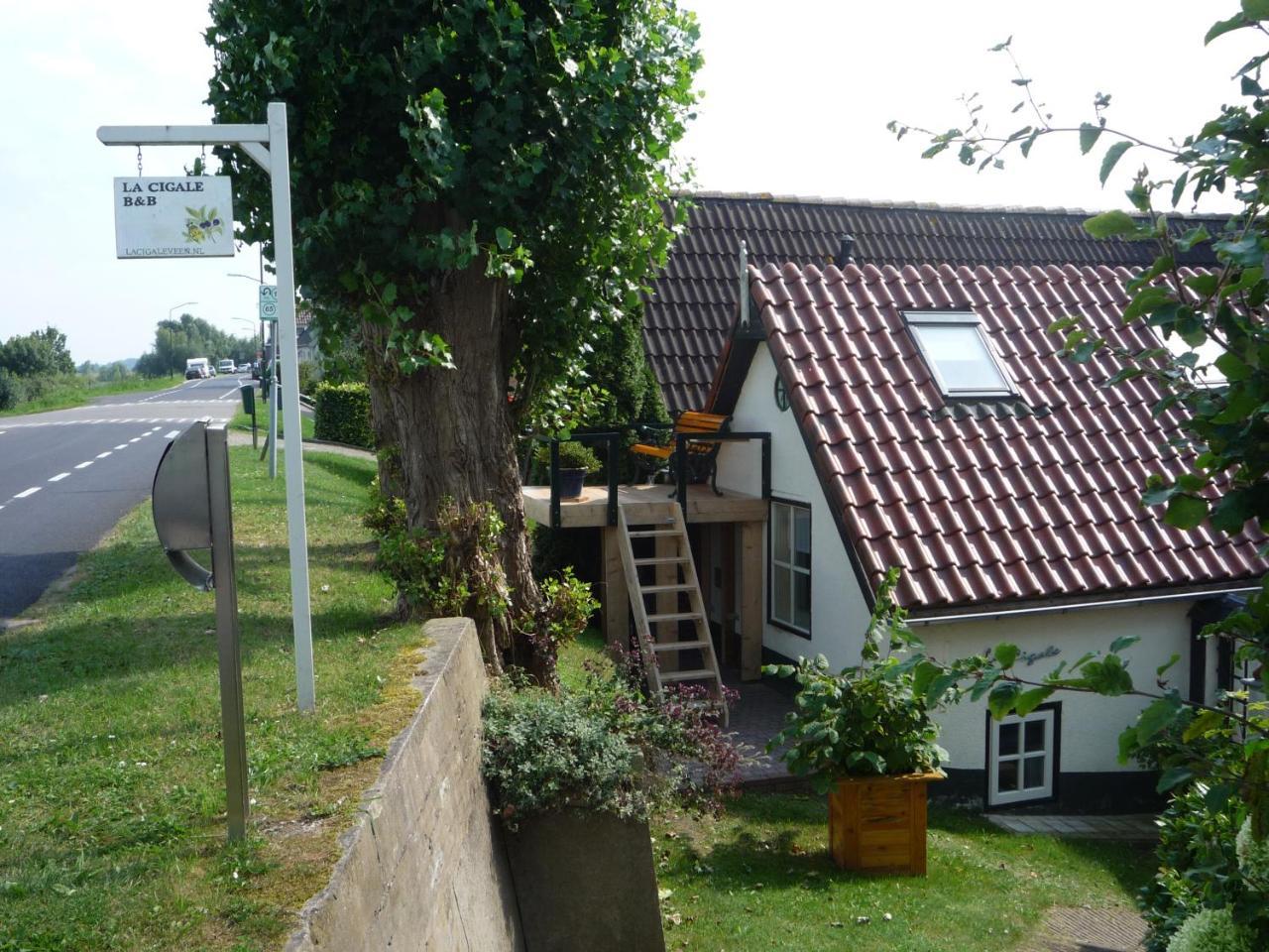 B&B La Cigale Veen Eksteriør billede